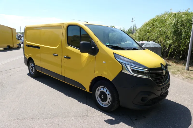 Renault Trafic dCi 120 L2H1 - Image 1