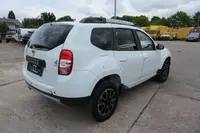 Dacia Duster 1.5 dCi 110 Black Shadow 4x4 - Thumbnail 4