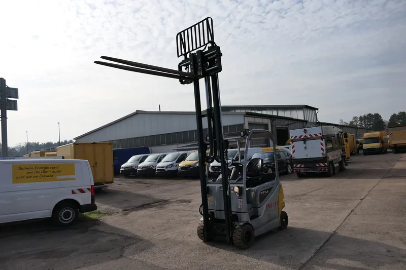 Still RX 20-18P/H 4-RAD DUPLEX 4-VENTIL - Image 1