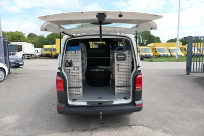 Volkswagen T6 Transporter 2.0 TDI 4Motion 3Sitzer KLIMA AHK T6 Transporter 2.0 TDI 4Motion 3Sitzer KLIMA AHK