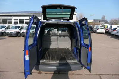 Volkswagen Caddy 1.9 TDI 2-Sitzer AHK Leiterklappe Caddy 1.9 TDI 2-Sitzer AHK Leiterklappe