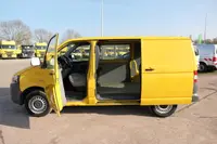 Volkswagen T5 Transporter 2.0 TDI PARKTRONIK EURO-5 - Thumbnail 10