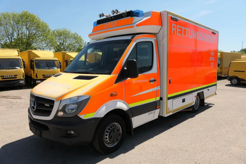 Mercedes-Benz Sprinter 519 CDI Klima Krankenwagen - Image 1