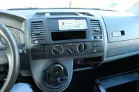 Volkswagen T5 Transporter 2.0 TDI EURO-5 PARKTRONIK - Thumbnail 10