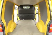 Volkswagen T5 Transporter 1.9 TDI PARKTRONIK - Thumbnail 6