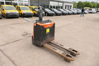 BT LPE 200 Batterie 49/2019 LPE 200 Batterie 49/2019