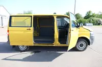 Volkswagen T5 Transporter 2.0 TDI PARKTRONIK EURO-5 - Thumbnail 7