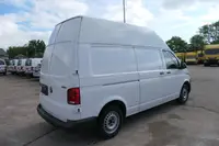 Volkswagen T6.1 Transporter 2.0 TDI 4Motion Hochdach Lang - Thumbnail 4