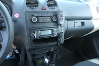 Volkswagen Caddy 2.0 TDI Automatik 5-Sitzer Klima - Thumbnail 16