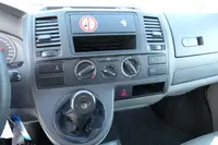 Volkswagen T5 Transporter 2.0 TDI 2-Sitzer PARKTRONIK EURO5 - Thumbnail 10