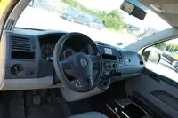 Volkswagen T5 Transporter 2.0 TDI PARKTRONIK EURO-5 - Thumbnail 12