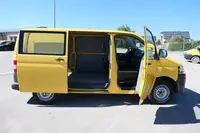 Volkswagen T5 Transporter 2.0 TDI PARKTRONIK - Thumbnail 9