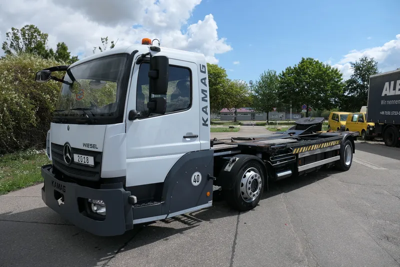 Mercedes-Benz Kamag Wiesel WBH 25 Wiesel Umsetzfahrzeug - Image 1