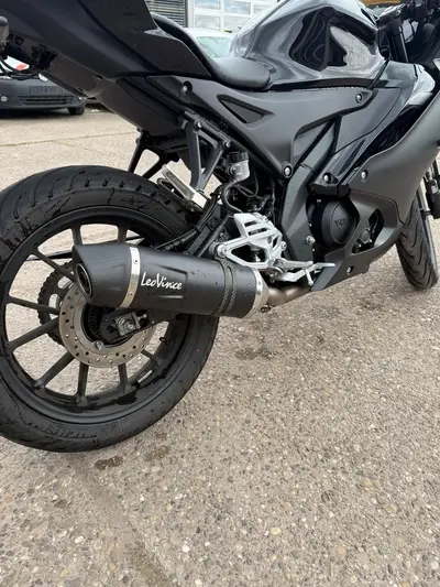 Yamaha YZF-R125 LeoVince Sport-Abgas-Anlage YZF-R125 LeoVince Sport-Abgas-Anlage