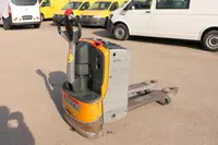 Still EXU 16 - Thumbnail 3