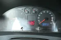 Volkswagen T5 Transporter 1.9 TDI PARKTRONIK - Thumbnail 12