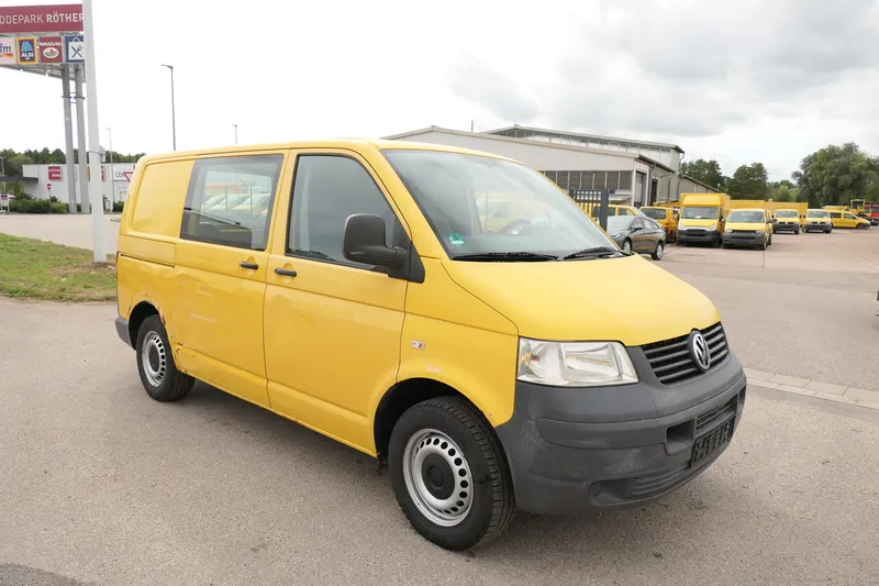 Volkswagen T5 Transporter 1.9 TDI PARKTRONIK - Image 1