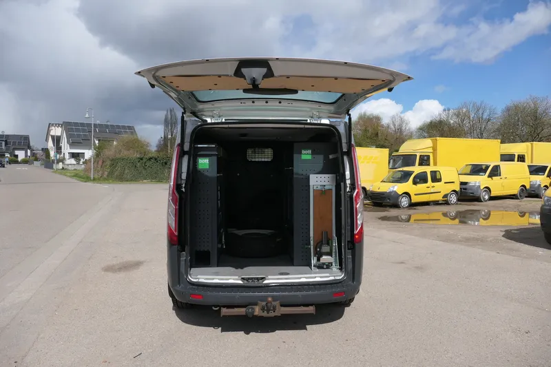 Ford Transit Custom 330 L1H1 Klima AHK Tempomat - Image 1