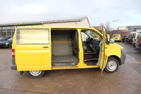 Volkswagen T5 Transporter 2.0 TDI PARKTRONIK EURO-5 - Thumbnail 9