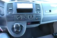 Volkswagen T5 Transporter 2.0 TDI PARKTRONIK EURO-5 - Thumbnail 12