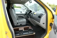 Volkswagen T5 Transporter 2.0 TDI EURO-5 - Thumbnail 11