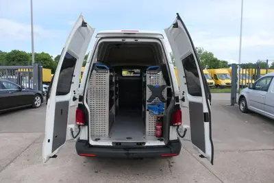 Volkswagen T6.1 Transporter 2.0 TDI 4Motion Hochdach Lang T6.1 Transporter 2.0 TDI 4Motion Hochdach Lang