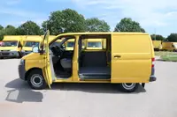 Volkswagen T5 Transporter 2.0 TDI PARKTRONIK - Thumbnail 10