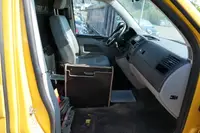 Volkswagen T5 Transporter 2.0 TDI PARKTRONIK EURO-5 - Thumbnail 8