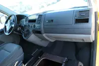 Volkswagen T5 Transporter 2.0 TDI PARKTRONIK EURO-5 - Thumbnail 9