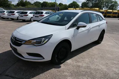 Opel Astra K 1.4 Turbo CNG Edition Klima Astra K 1.4 Turbo CNG Edition Klima