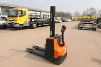 Toyota SWE 080L Batterie 12/2022 - Thumbnail 4