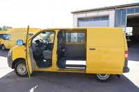 Volkswagen T5 Transporter 2.0 TDI PARKTRONIK EURO-5 - Thumbnail 10
