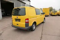 Volkswagen T5 Transporter 2.0 TDI PARKTRONIK EURO5 - Thumbnail 5