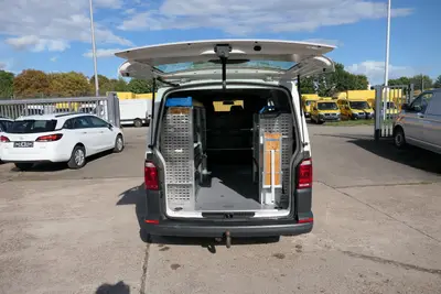 Volkswagen T6 Transporter 2.0 TDI 4Motion lang KLIMA AHK T6 Transporter 2.0 TDI 4Motion lang KLIMA AHK