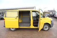 Volkswagen T5 Transporter 2.0 TDI PARKTRONIK EURO-5 - Thumbnail 9