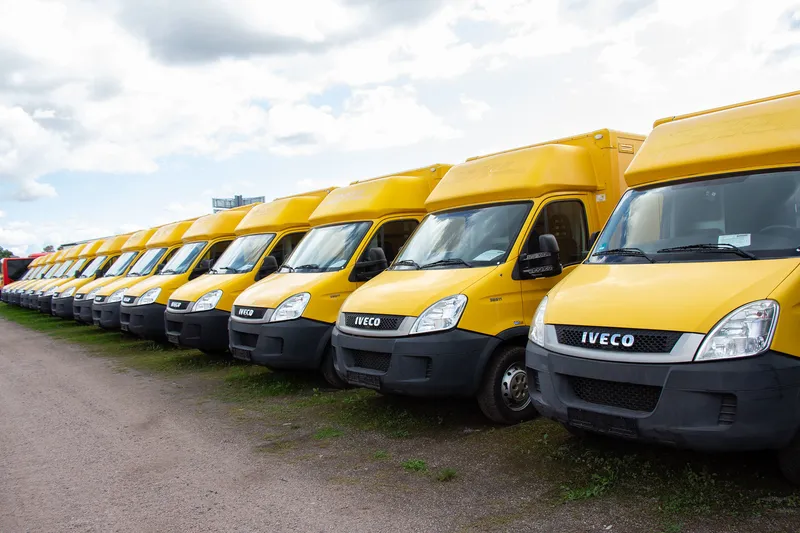 Iveco Daily 35 S11 C30C AUTOMATIK KAMERA MAXI - Image 1
