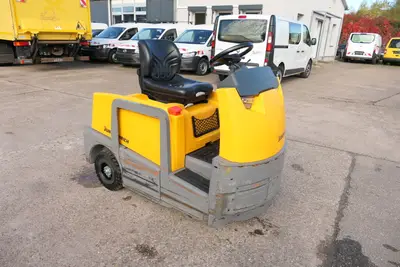 Jungheinrich EZS 570 Schlepper EZS 570 Schlepper