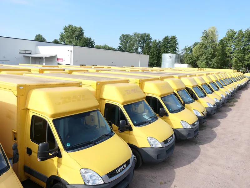 Iveco Daily 35 S11 C30C AUTOMATIK KAMERA MAXI - Image 1