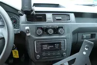 Volkswagen Caddy 2.0 TDI 4Motion Klima AHK Tempomat - Thumbnail 10