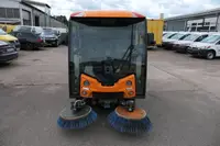Johnston CN200 Sweeper - Thumbnail 2