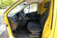 Renault Trafic dCi 120 L2H1 - Thumbnail 9