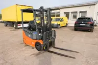 Toyota 7FBEST 15 3-Rad DUPLEX HUBHÖHE 3m - Thumbnail 1