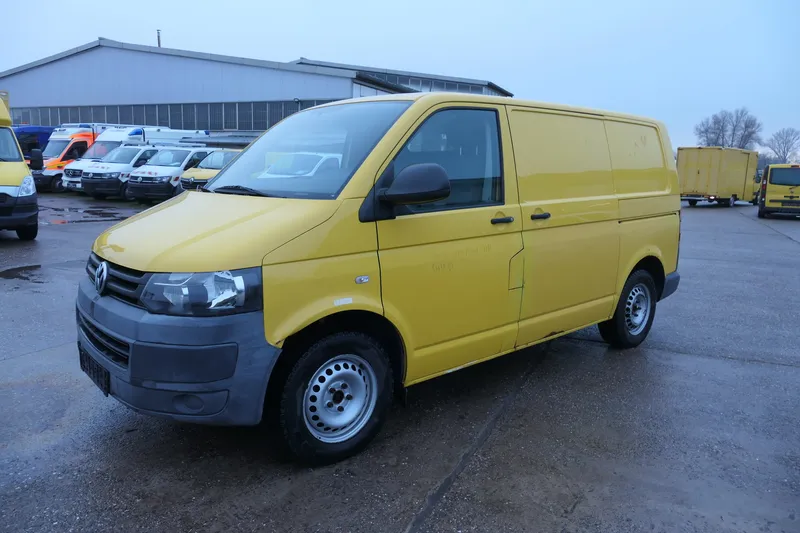Volkswagen T5 Transporter 2.0 TDI PARKTRONIK EURO-5 - Image 1