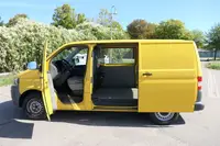 Volkswagen T5 Transporter 2.0 TDI PARKTRONIK - Thumbnail 8