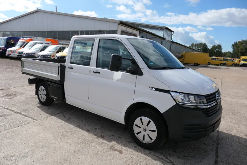 Volkswagen T6.1 Transporter 2.0 TDI DoKa lang Klima - Image 1