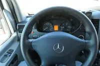 Mercedes-Benz Sprinter 519 CDI Klima Krankenwagen - Thumbnail 18