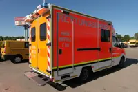 Mercedes-Benz Sprinter 519 CDI Klima Krankenwagen - Thumbnail 3