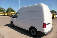 Volkswagen T6.1 Transporter 2.0 TDI 4Motion Hochdach lang - Thumbnail 5