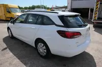 Opel Astra Sports Tourer 1.5 CDTI KLIMA - Thumbnail 4