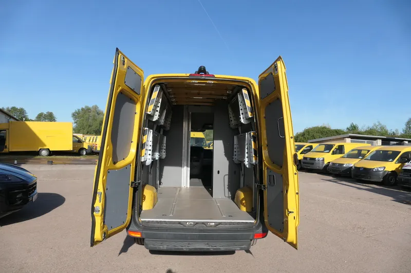 Mercedes-Benz Sprinter 314 CDI L2H3 Regale - Image 1
